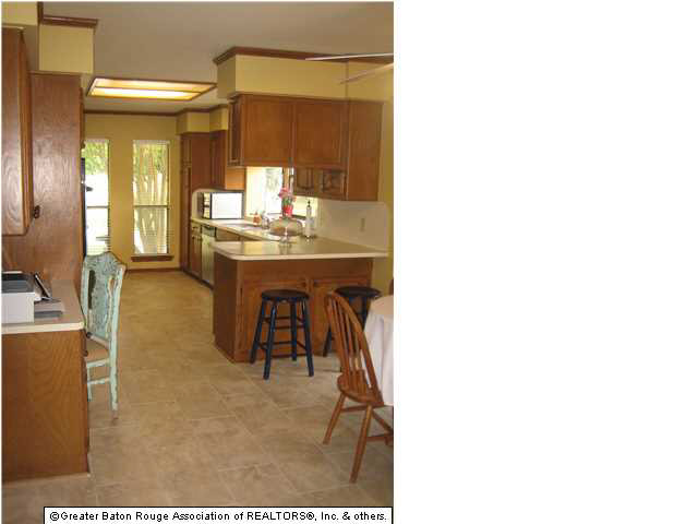 5311 Highland Ridge Drive Baton Rouge, LA 70817 - Photo 8 of 15 Gallery Image 8