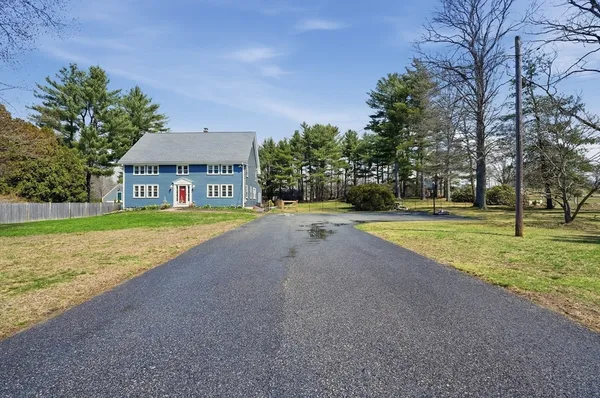 $900,000 | 61 Main Street, Hanover, MA 02339