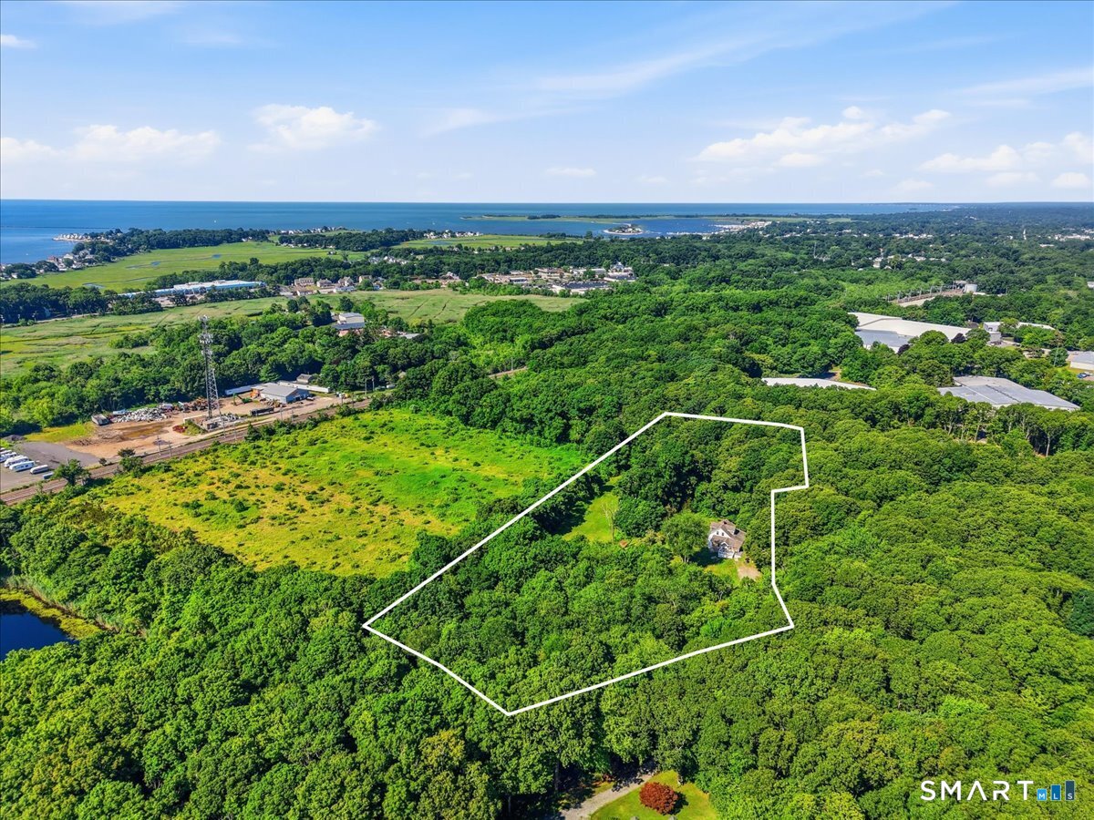 82 Old Post Road Clinton, CT 06413 - Photo 39 of 40