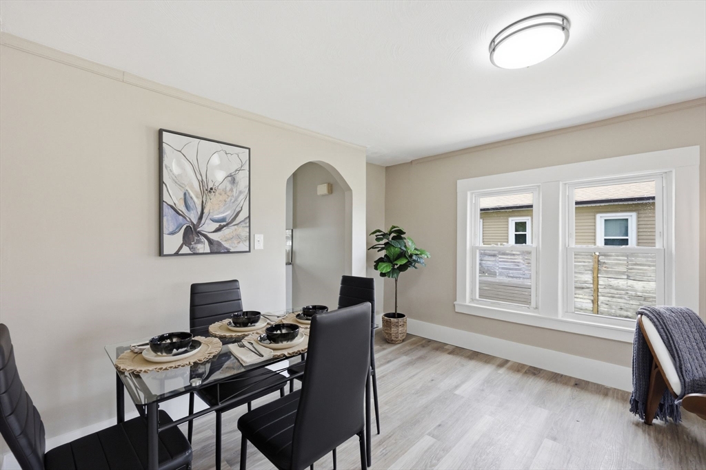 20 Conklin Street Springfield, MA 01109 - Photo 9 of 25