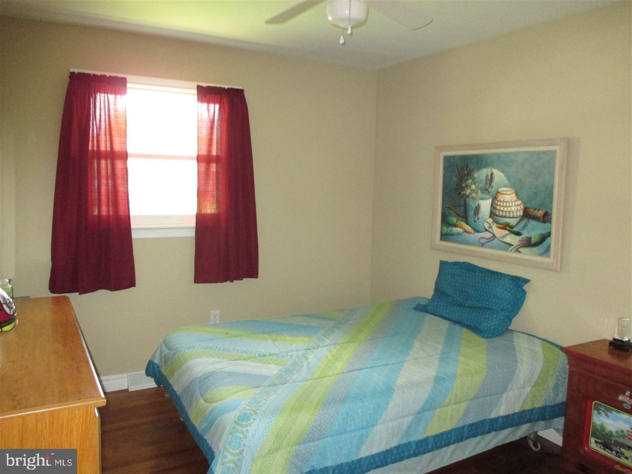 70 Rosedale Drive Manchester, PA 17345 - Photo 12 of 19 Gallery Image 12
