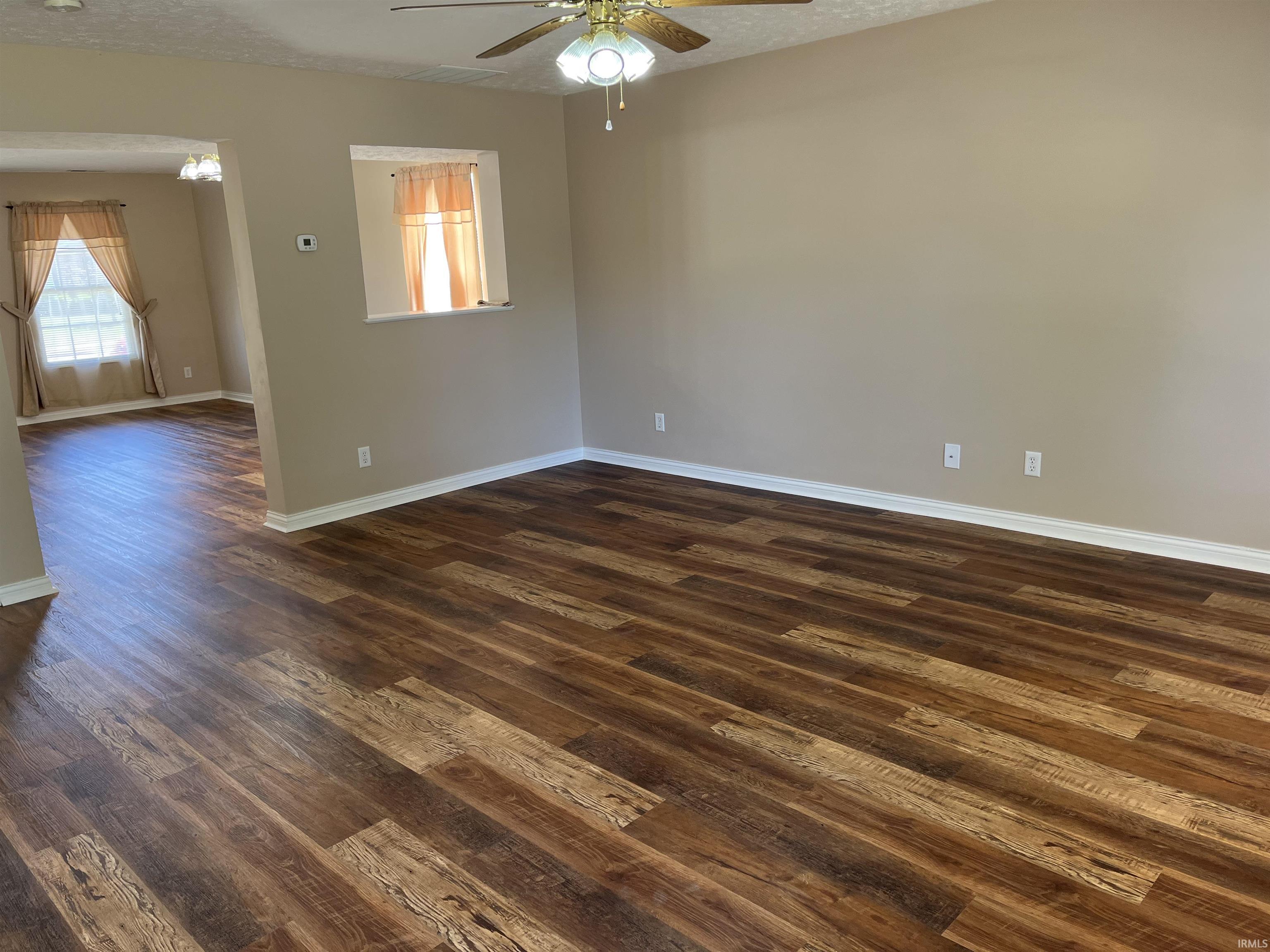 257 Lakecrest Road Henderson, KY 42420 - Photo 8 of 26 Gallery Image 8