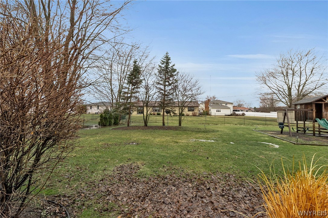 660 South Colony Road Grand Island, NY 14072 - Photo 3 of 45