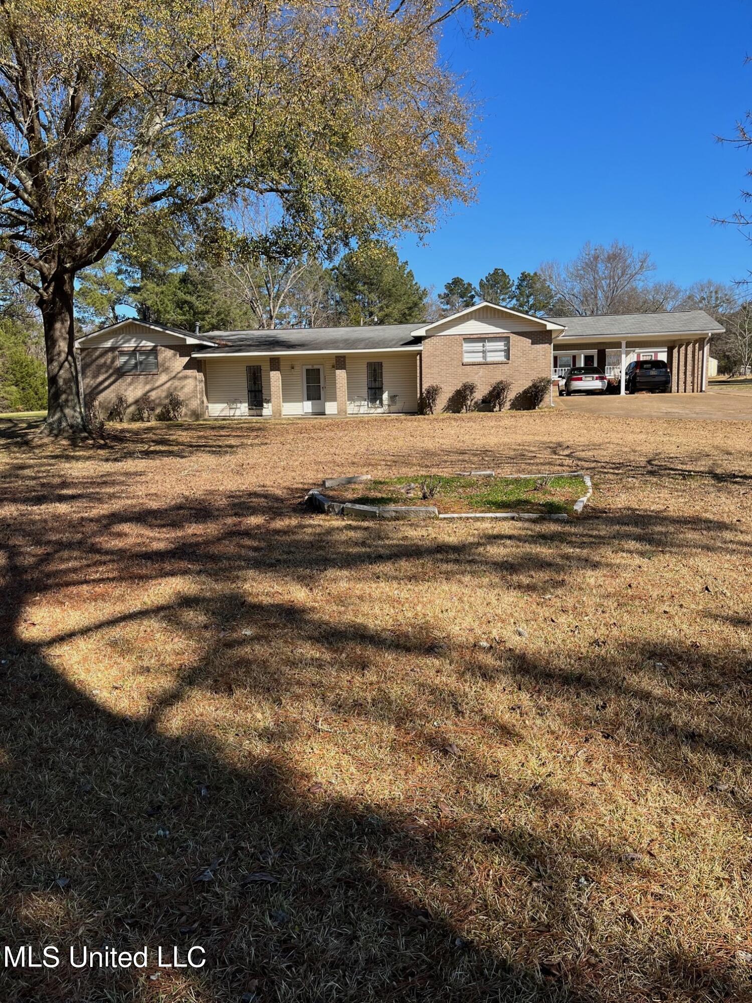 6834 South Siwell Road Byram, MS 39272 - Photo 1 of 23 IMG_3580