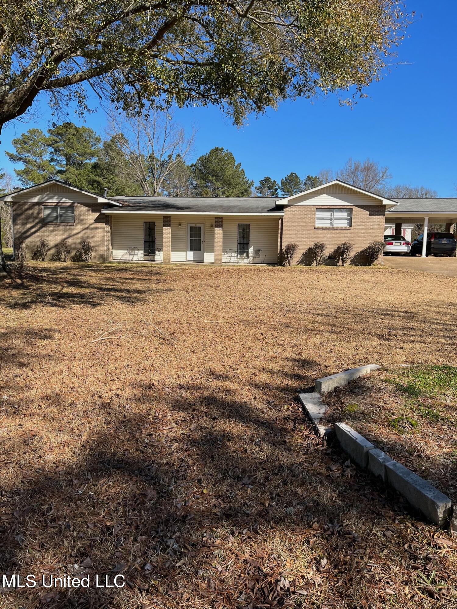 6834 South Siwell Road Byram, MS 39272 - Photo 2 of 23 IMG_3581