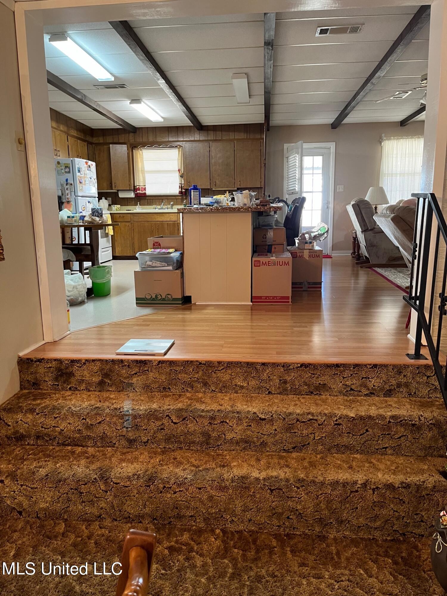 6834 South Siwell Road Byram, MS 39272 - Photo 6 of 23 IMG_3605