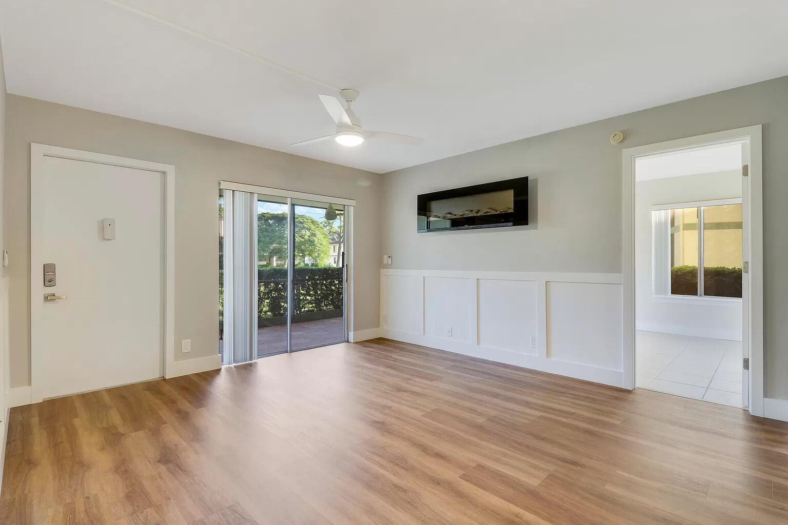 6341 Chasewood Drive, Unit C Jupiter, FL 33458 - Photo 9 of 25 8