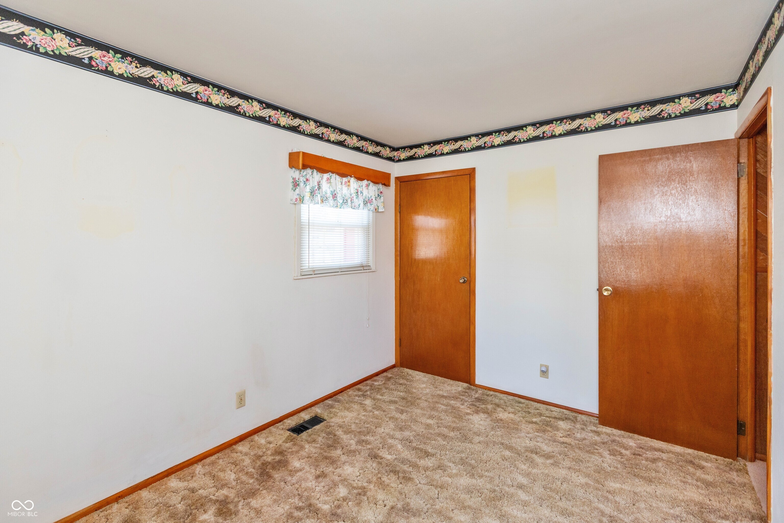 5901 Getz Lane Indianapolis, IN 46254 - Photo 14 of 25