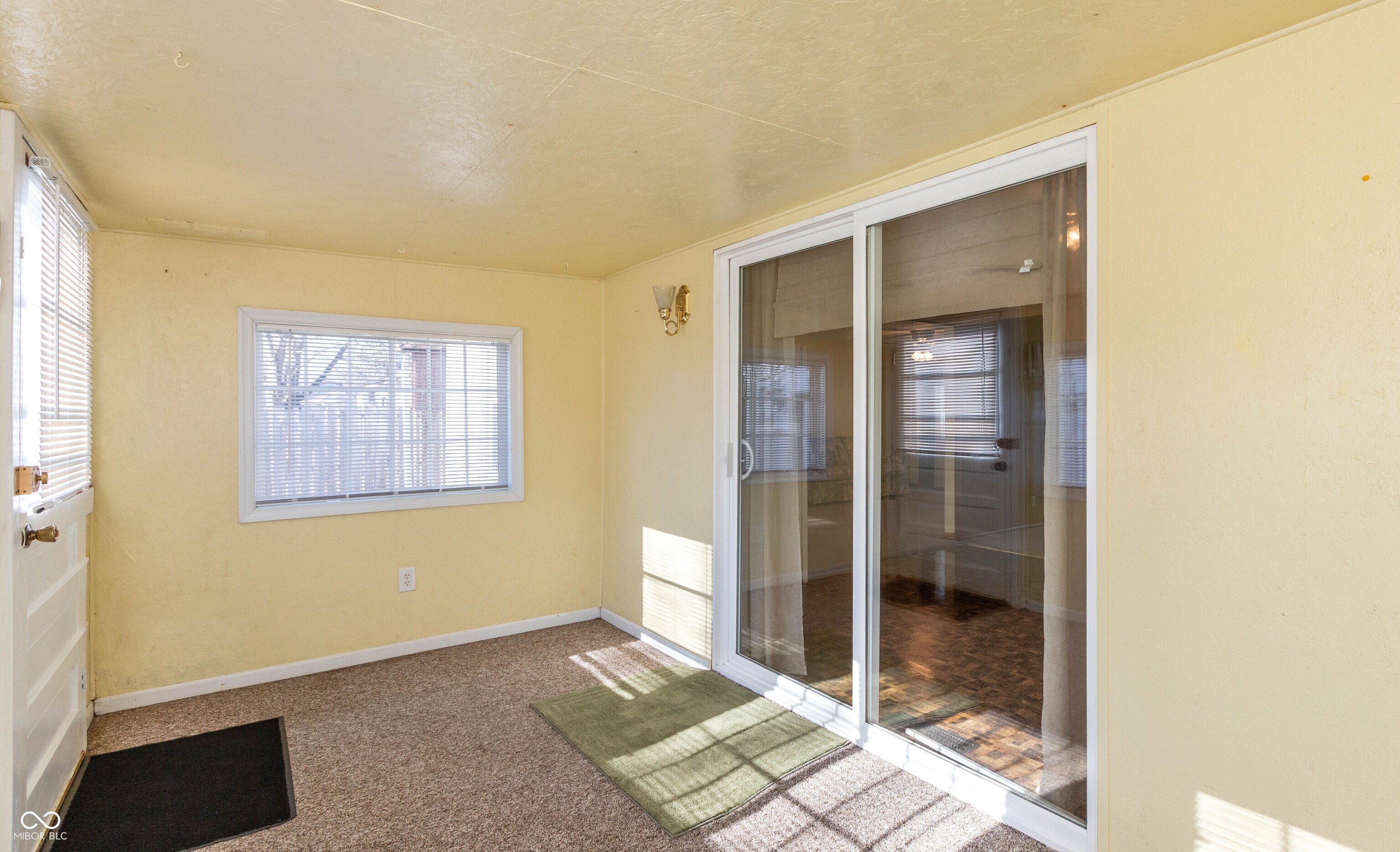 5901 Getz Lane Indianapolis, IN 46254 - Photo 17 of 25