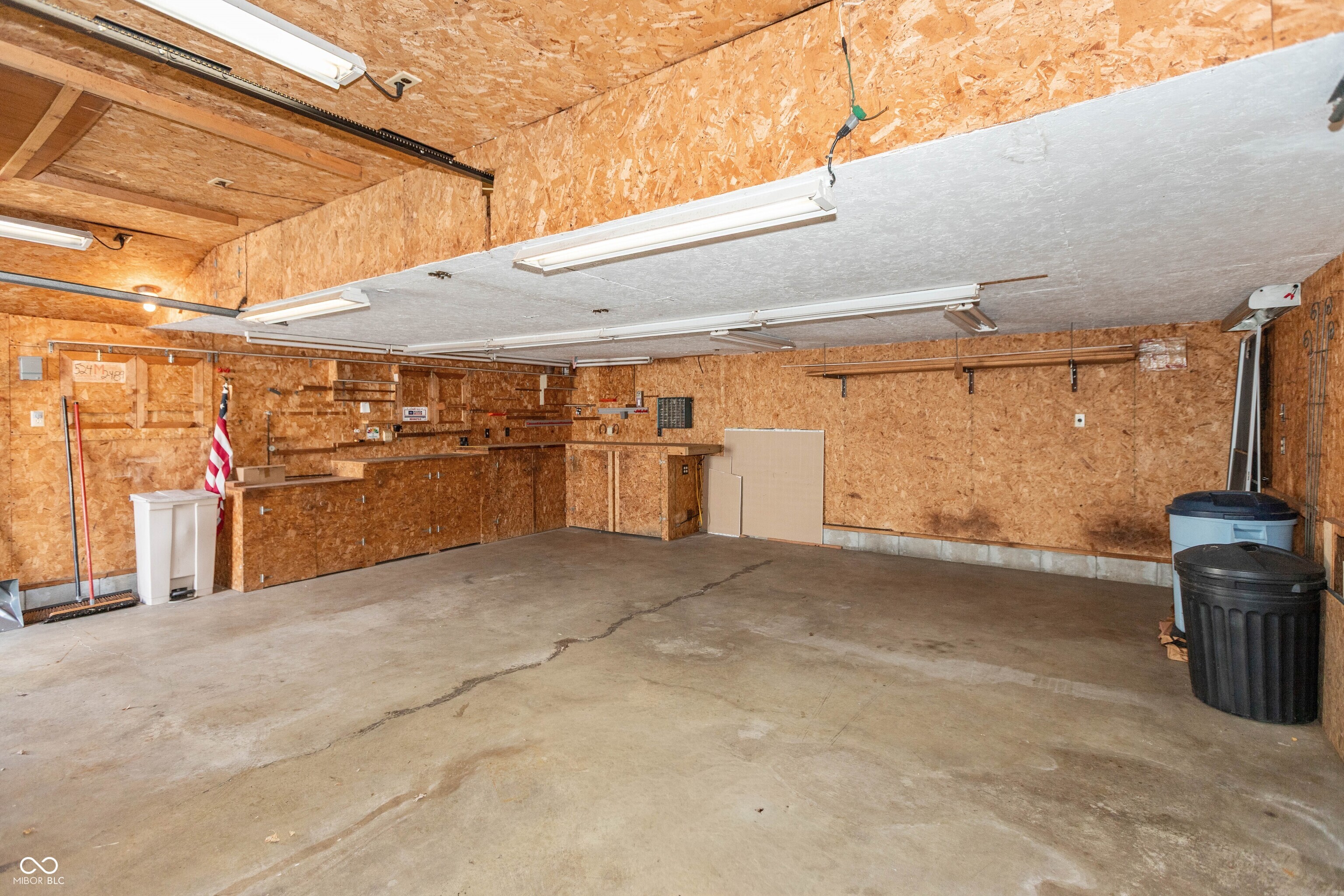 5901 Getz Lane Indianapolis, IN 46254 - Photo 23 of 25