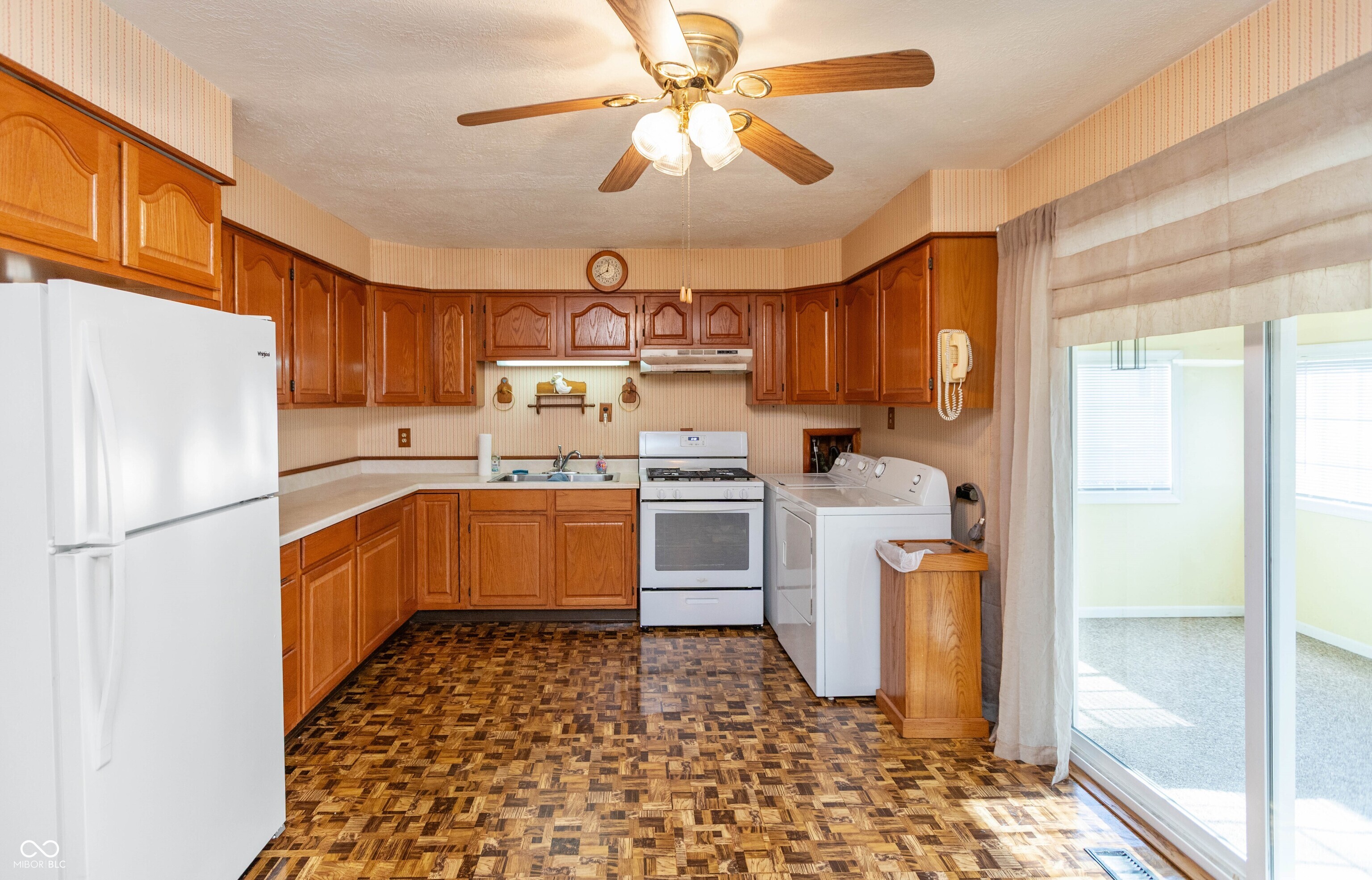 5901 Getz Lane Indianapolis, IN 46254 - Photo 5 of 25