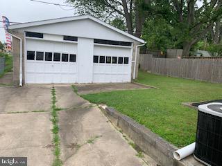 220 West Chelton Road Brookhaven, PA 19015 - Photo 2 of 12 Gallery Image 2