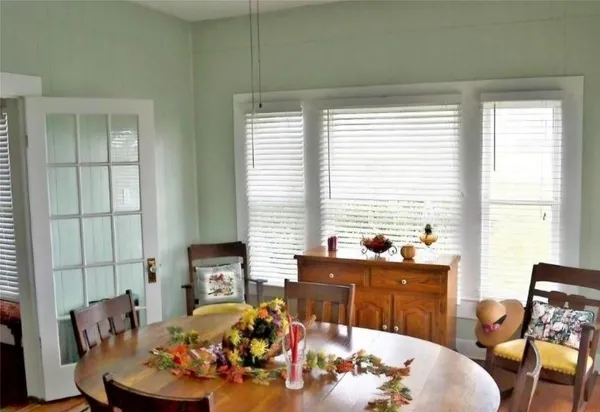 $1,300 | 2223 County Road 107, Wharton, TX 77488