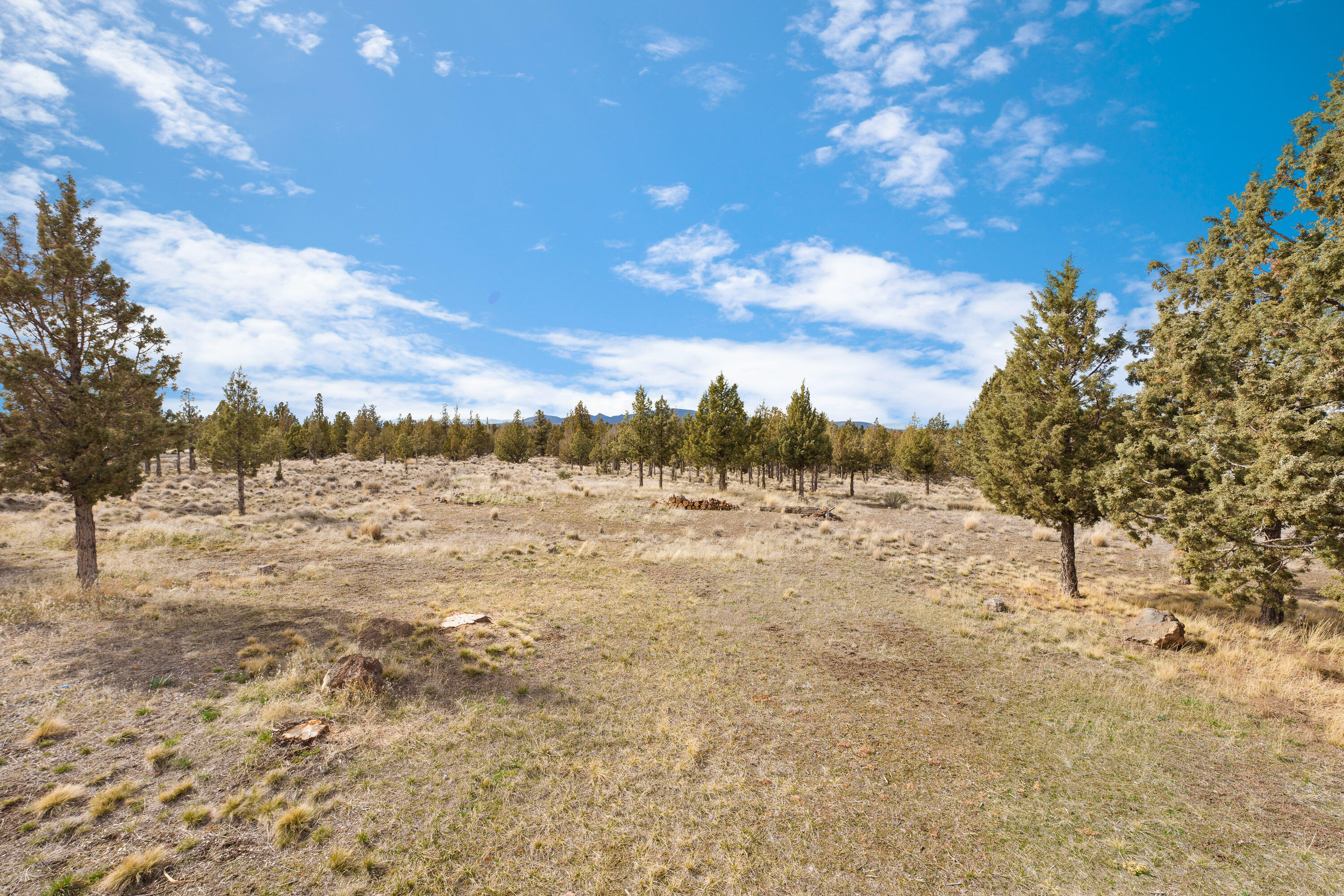4681 Southeast Adobe Road Prineville, OR 97754 - Photo 41 of 49