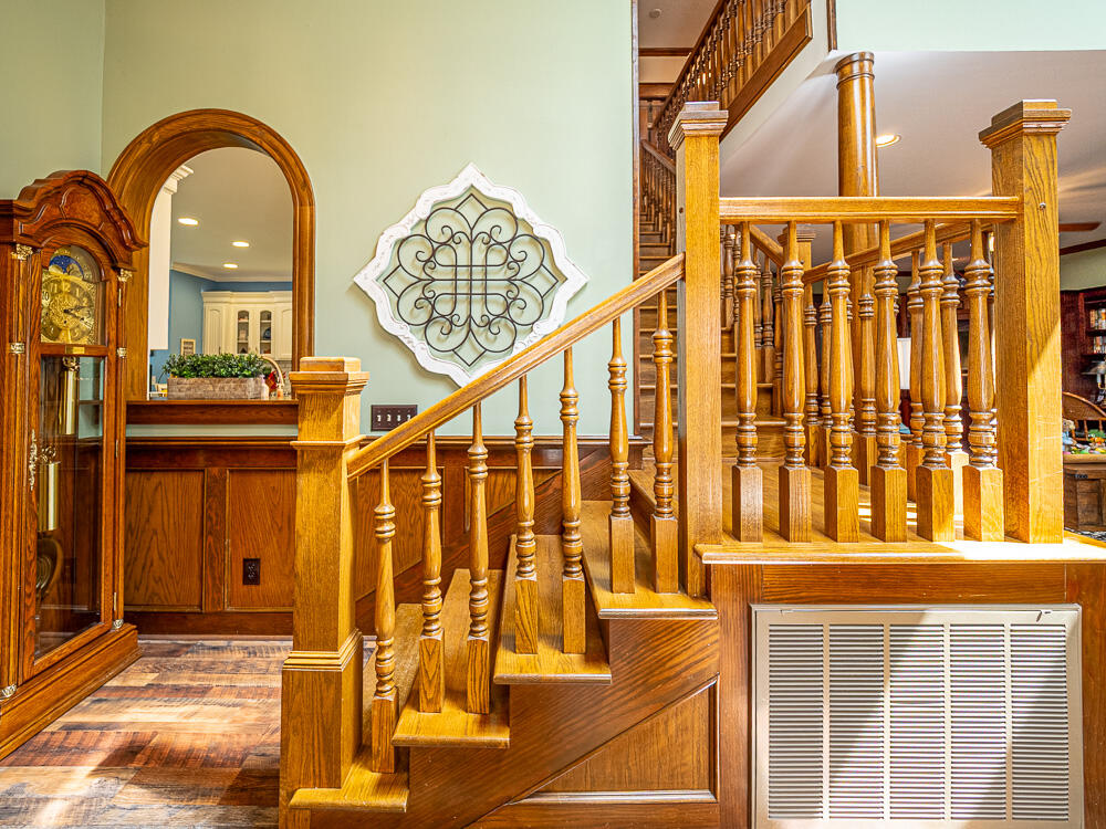 2860 Porcher Drive Sumter, SC 29150 - Photo 39 of 61 Frontstairway2