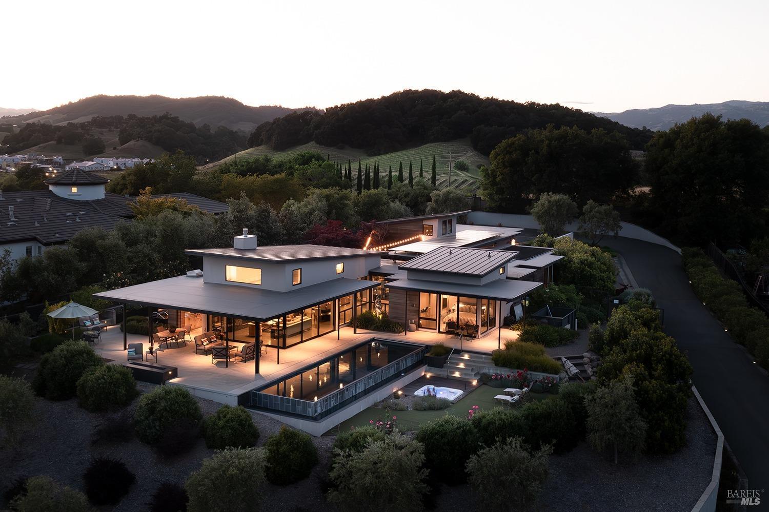 383 Bridle Path Healdsburg, CA 95448 - Photo 1 of 1