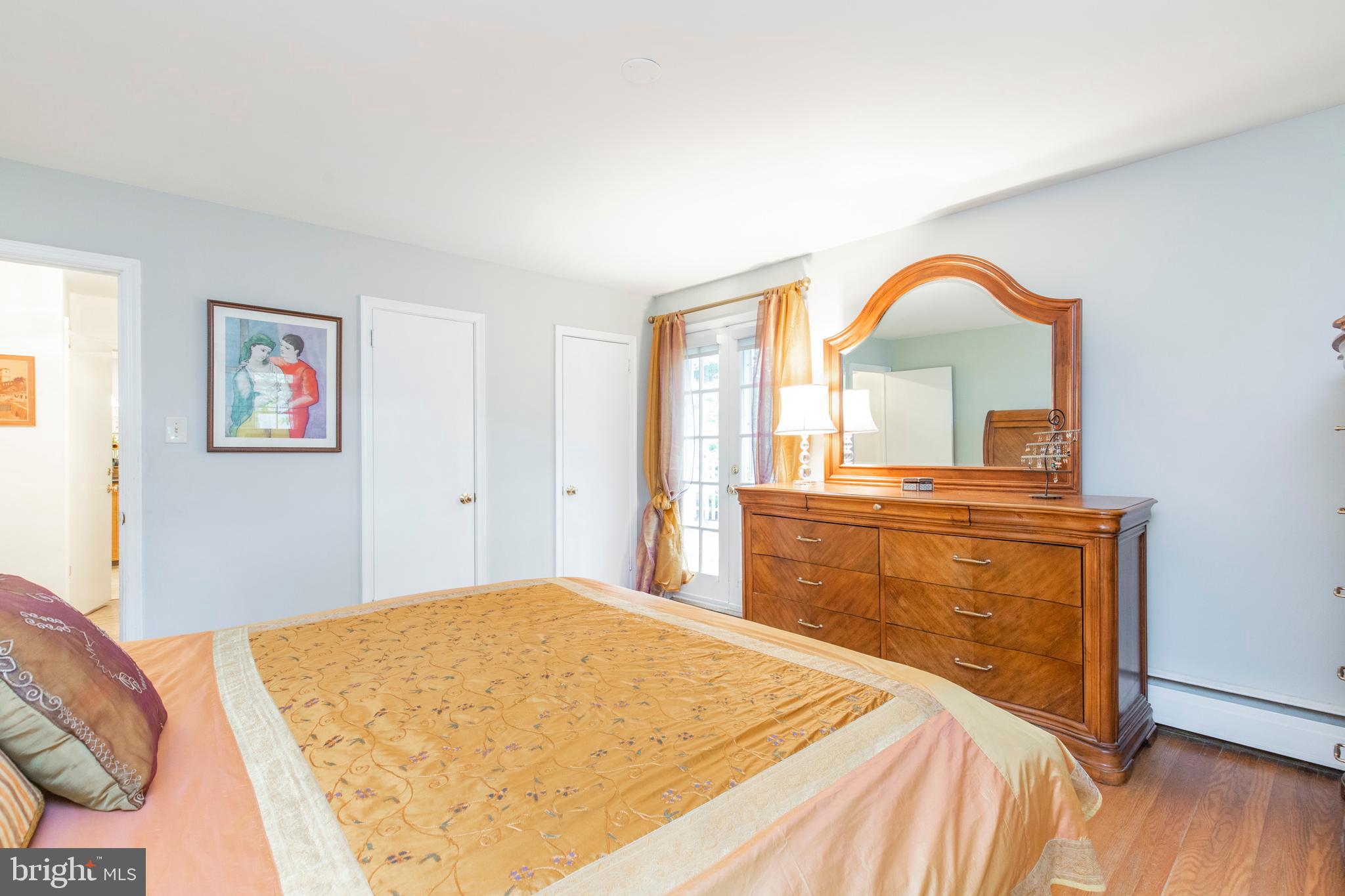 620 Upper Weadley Road Wayne, PA 19087 - Photo 13 of 31 1st floor bedroom
