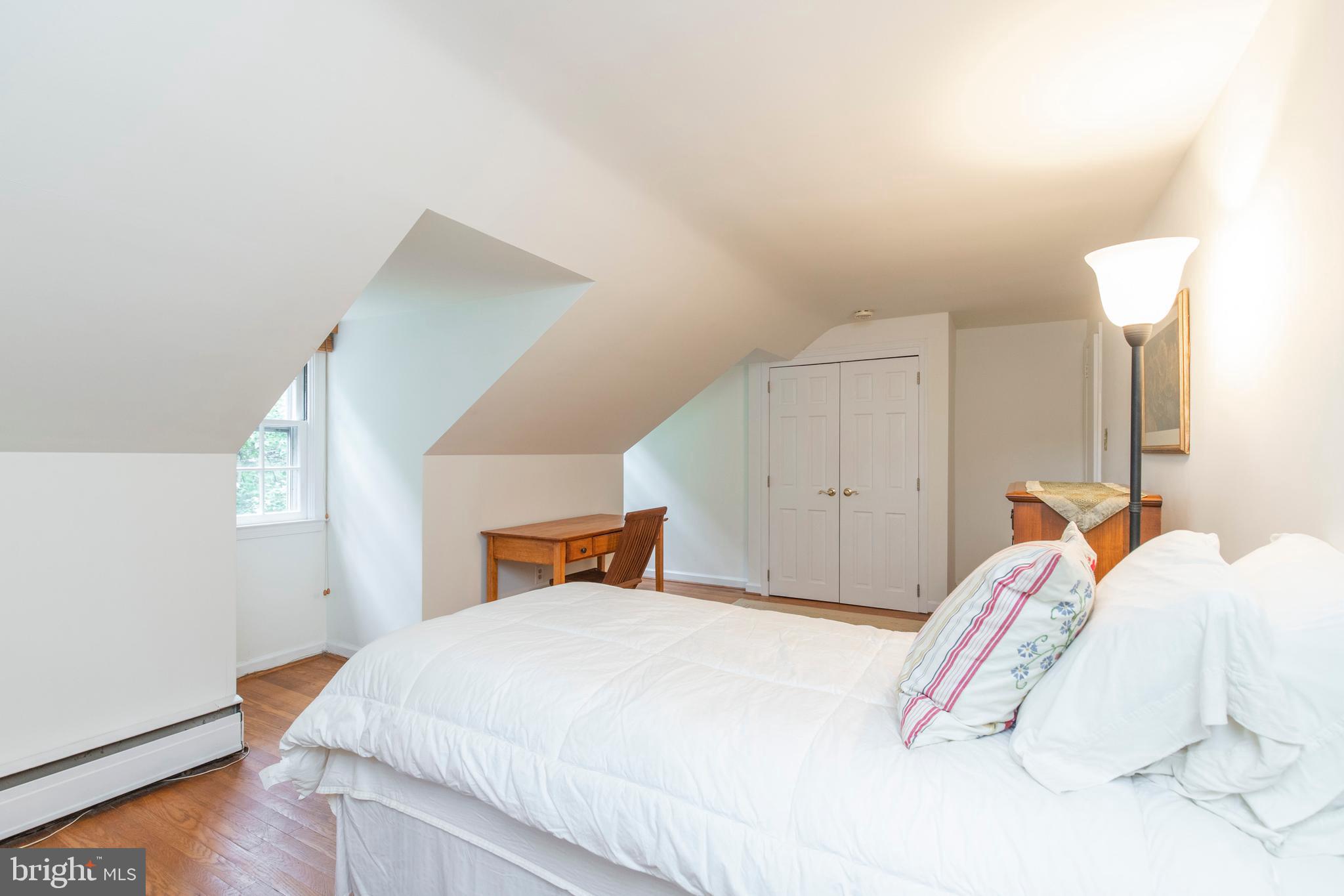 620 Upper Weadley Road Wayne, PA 19087 - Photo 15 of 31 2nd floor bedroom 2
