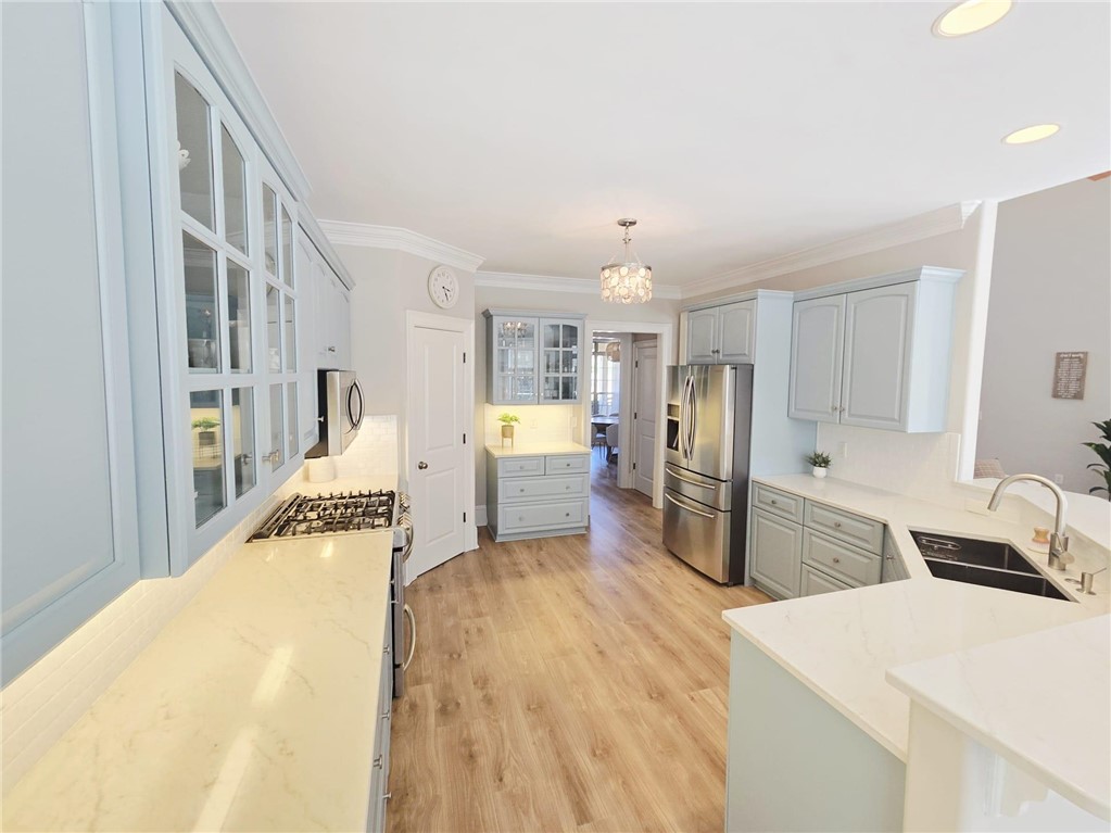 119 Green Ridge Drive Easley, SC 29642 - Photo 2 of 41