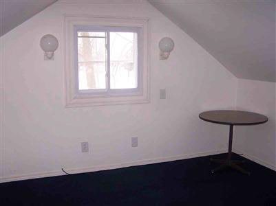 5283 Torrey Road Flint, MI 48507 - Photo 3 of 12 20115620-2.JPG