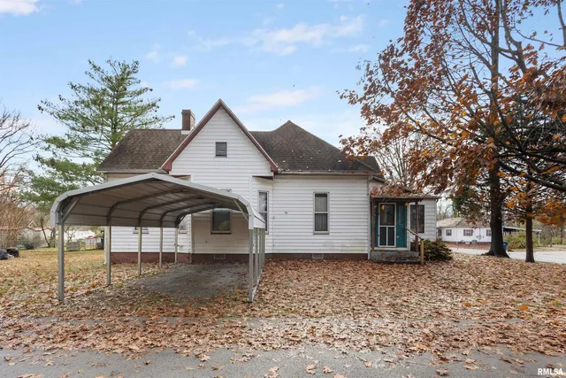 $89,500 | 607 North Logan Street, Marion, IL 62959