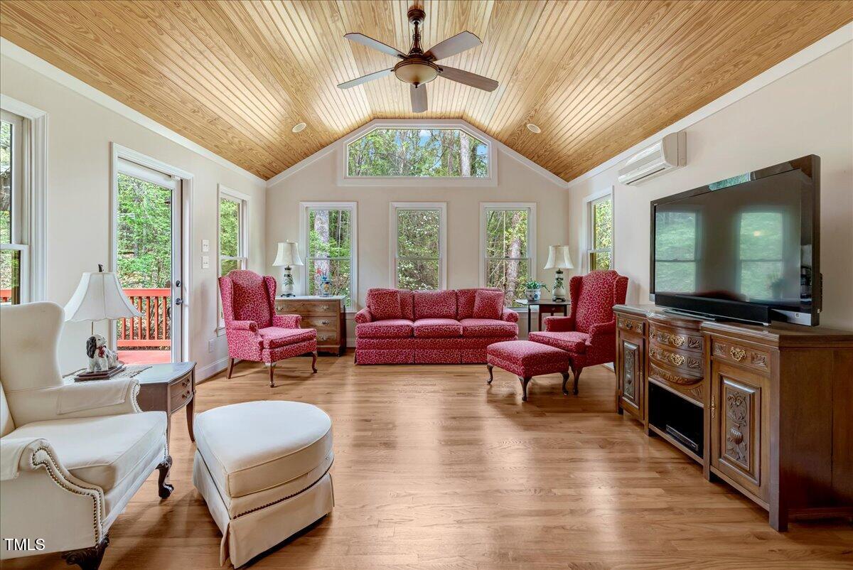 3508 Cole Mill Road Durham, NC 27712 - Photo 5 of 33 26-DSC05153