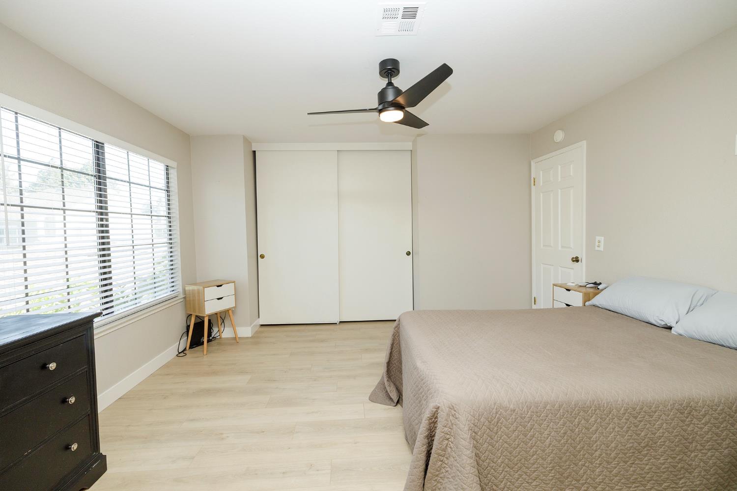 270 West Rumble Road, Unit C Modesto, CA 95350 - Photo 18 of 32