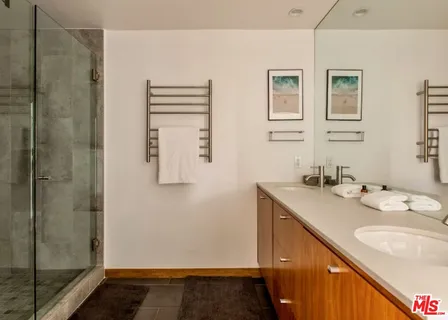 $2,295,000 | 512 Brooks Avenue, Unit 6, Venice, CA 90291