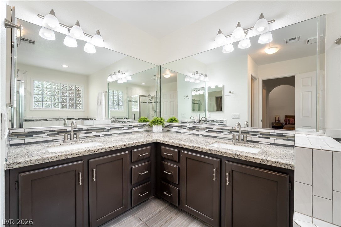 10380 Gilespie Street Las Vegas, NV 89183 - Photo 18 of 40 Gallery Image 18