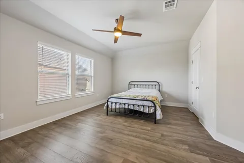 $420,000 | 13001 Hymeadow Drive, Unit 38, Austin, TX 78729