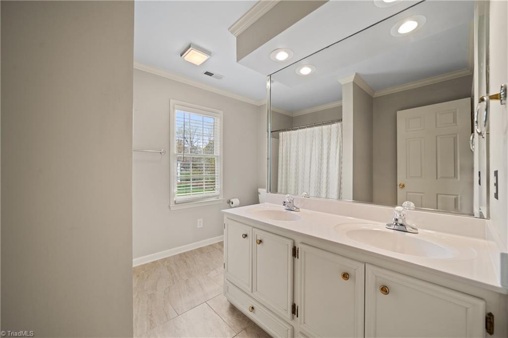 178 Wexham Road Winston-Salem, NC 27103 - Photo 14 of 20