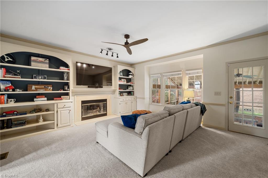 178 Wexham Road Winston-Salem, NC 27103 - Photo 4 of 20