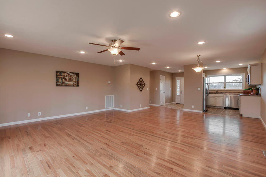 313 Cumberland View Road Clinton, TN 37716 - Photo 31 of 31 Open Floor Plan w/3/4' Hardwood Floor