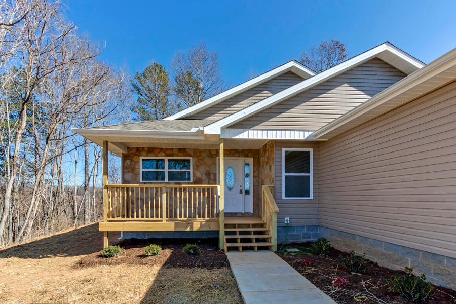 313 Cumberland View Road Clinton, TN 37716 - Photo 6 of 31 FrontEntry