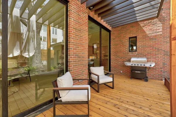 $3,395,000 | 1601 Woodlawn Boulevard, Austin, TX 78703