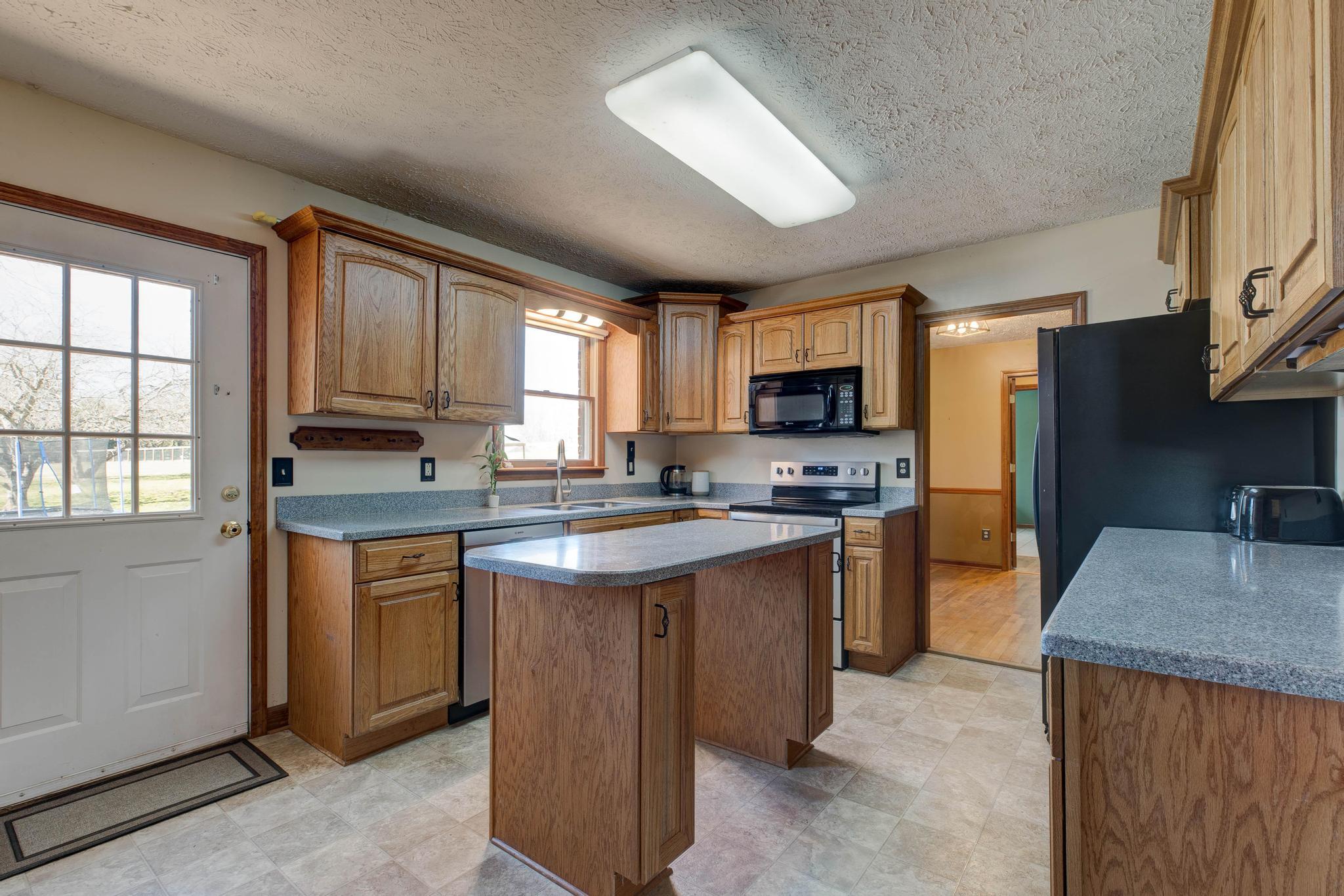877 Evergreen Road Frankfort, KY 40601 - Photo 15 of 43 PWM25160_1_2