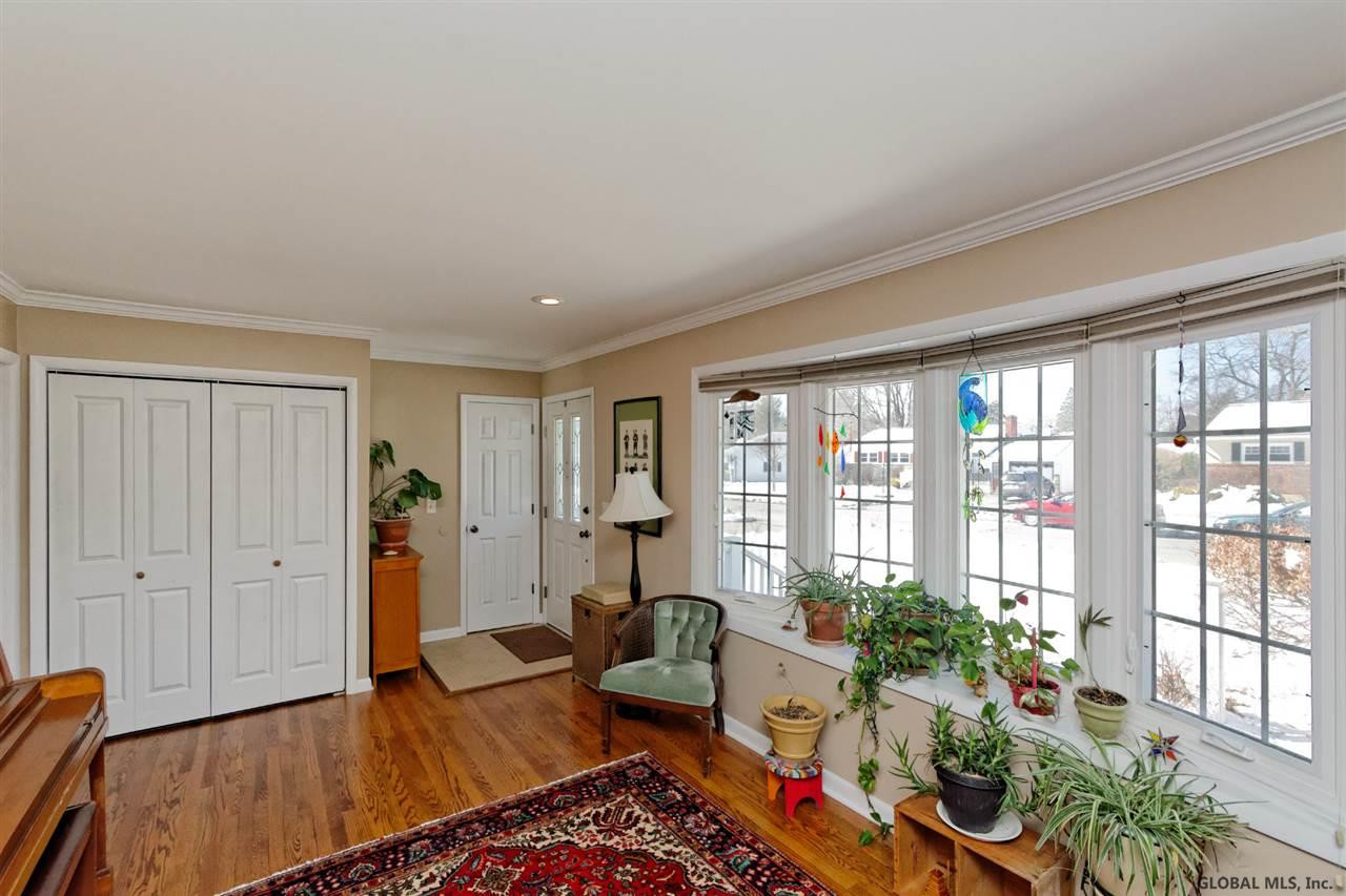 1029 Angelina Road Rotterdam, NY 12303 - Photo 5 of 25 Photo 5