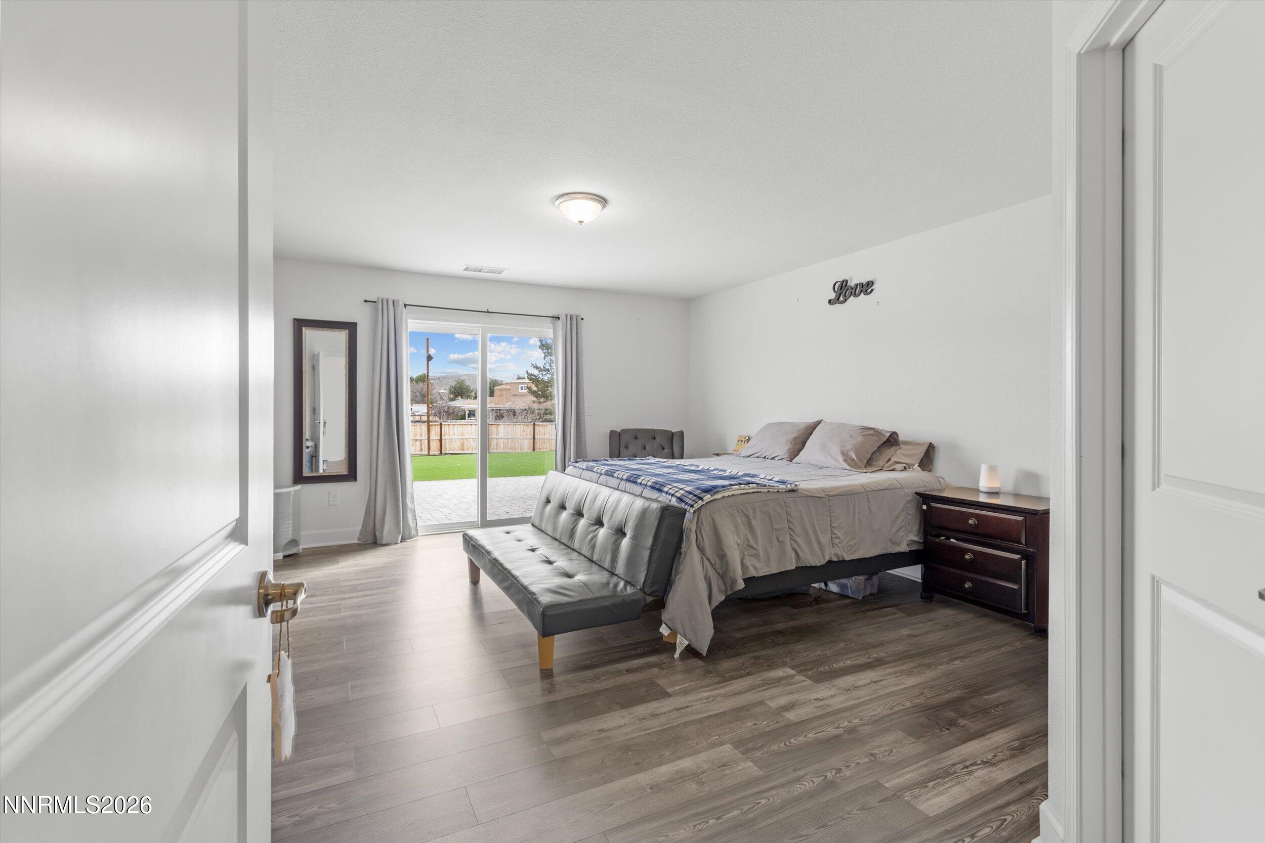 7400 Hundred Acre Drive Reno, NV 89506 - Photo 22 of 51 52-Primary Bedroom