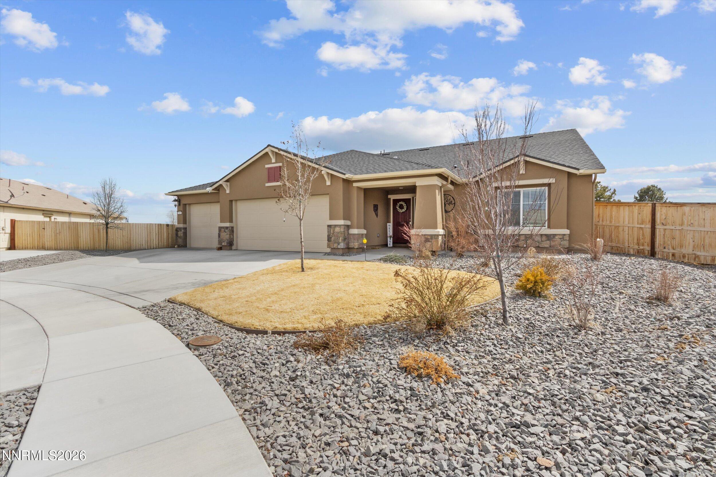 7400 Hundred Acre Drive Reno, NV 89506 - Photo 4 of 51 32-Front