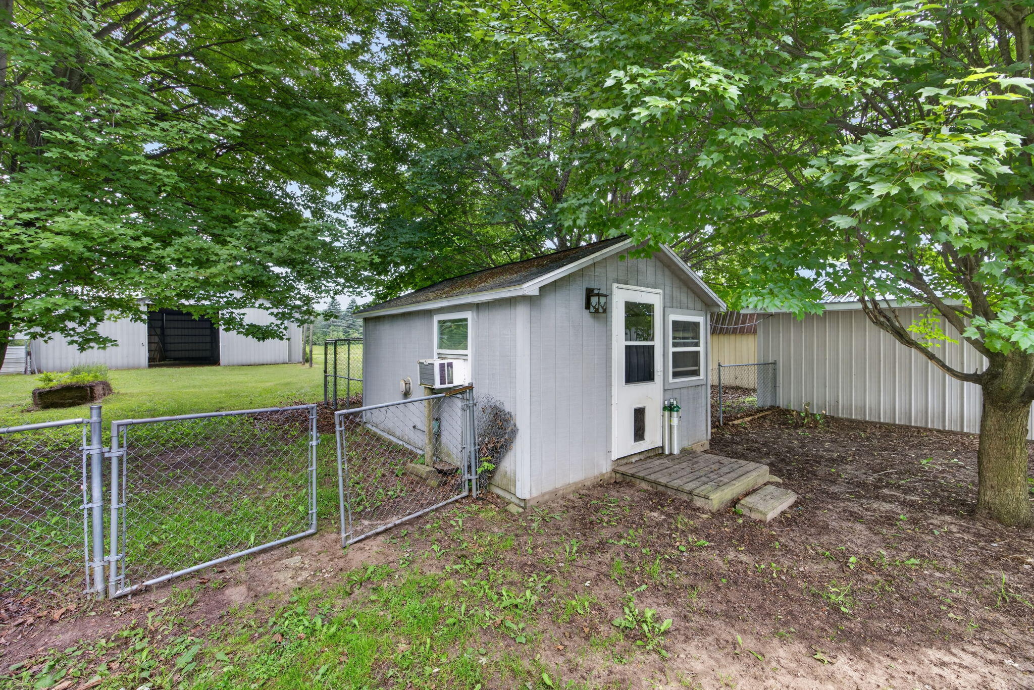 6178 Meredith Grade Road Harrison, MI 48625 - Photo 24 of 42 24-web-or-mls-3Y2A5609