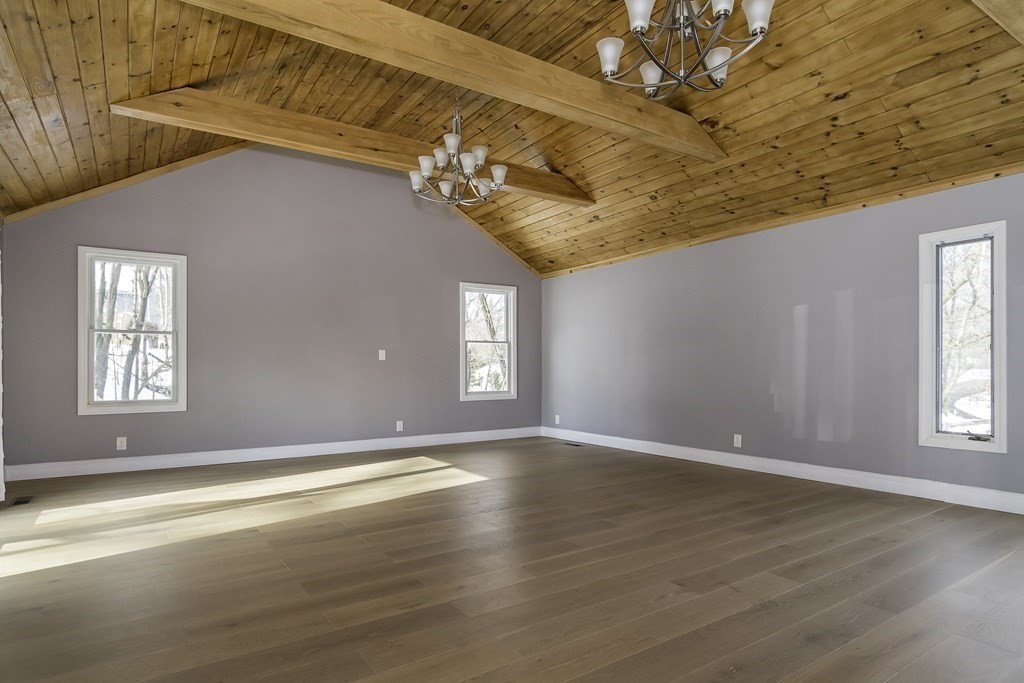 19 Fife Road Wellesley, MA 02481 - Photo 11 of 25