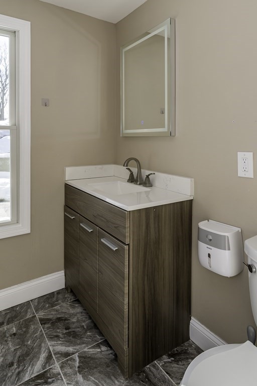 19 Fife Road Wellesley, MA 02481 - Photo 13 of 25