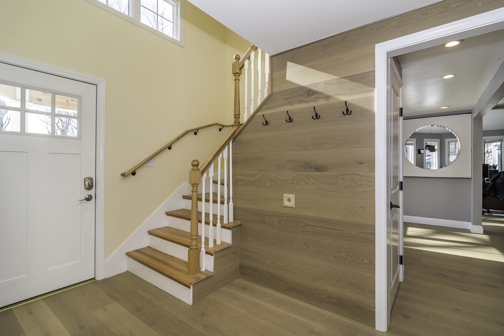 19 Fife Road Wellesley, MA 02481 - Photo 2 of 25