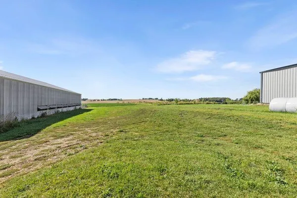 $389,900 | 16398 Rock Grove Road, Durand, IL 61024