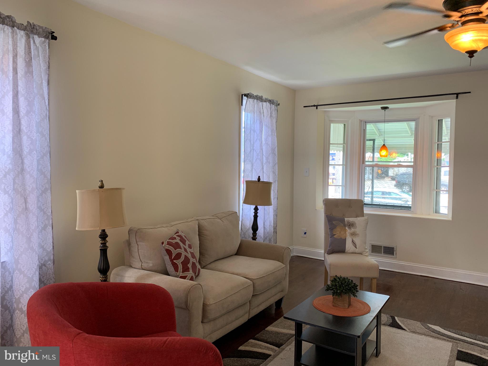412 Stemmers Run Road Baltimore, MD 21221 - Photo 6 of 26