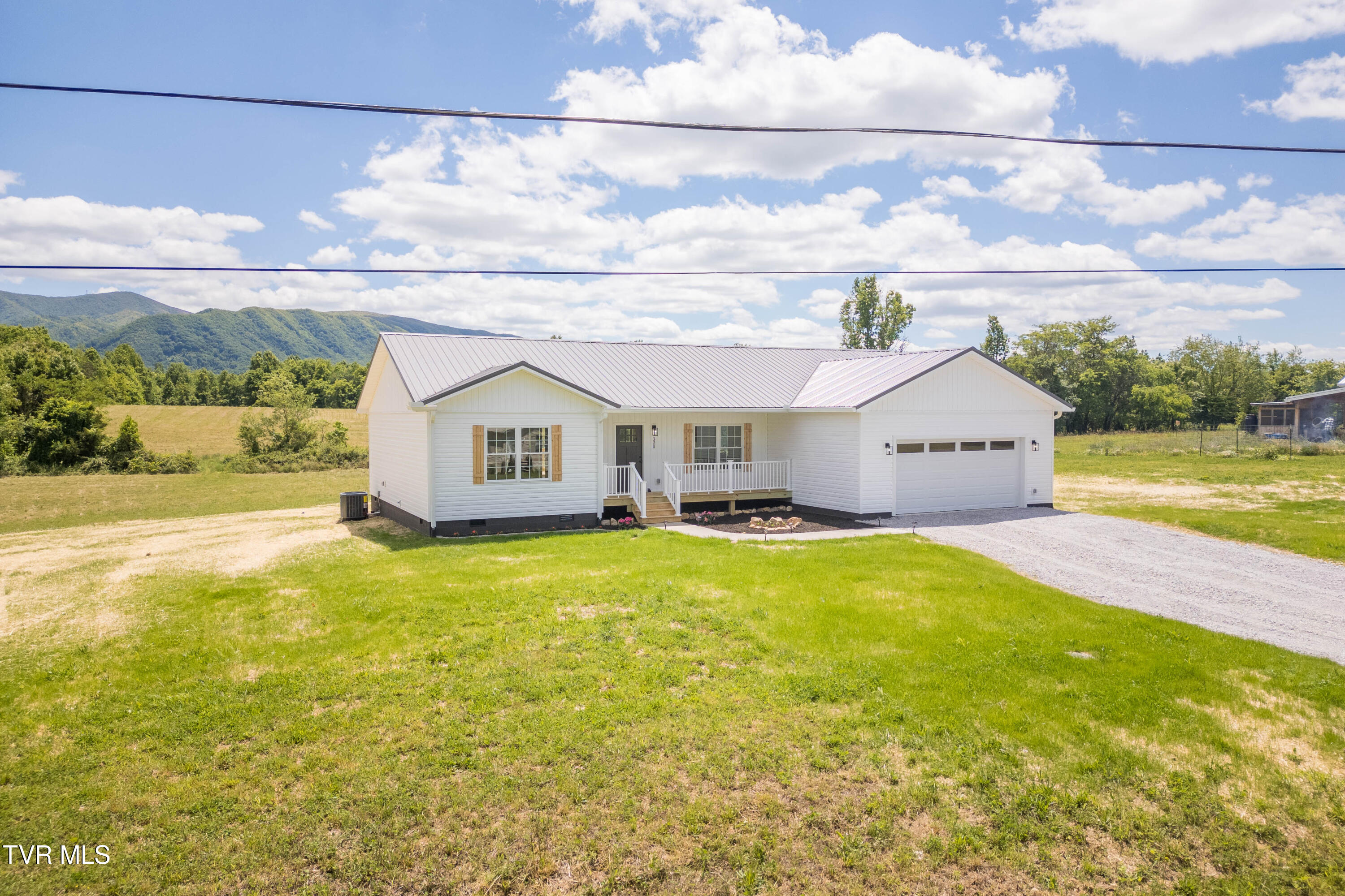 320 Deerwood Road Greeneville, TN 37743 - Photo 2 of 29 DJI_0008-HDR