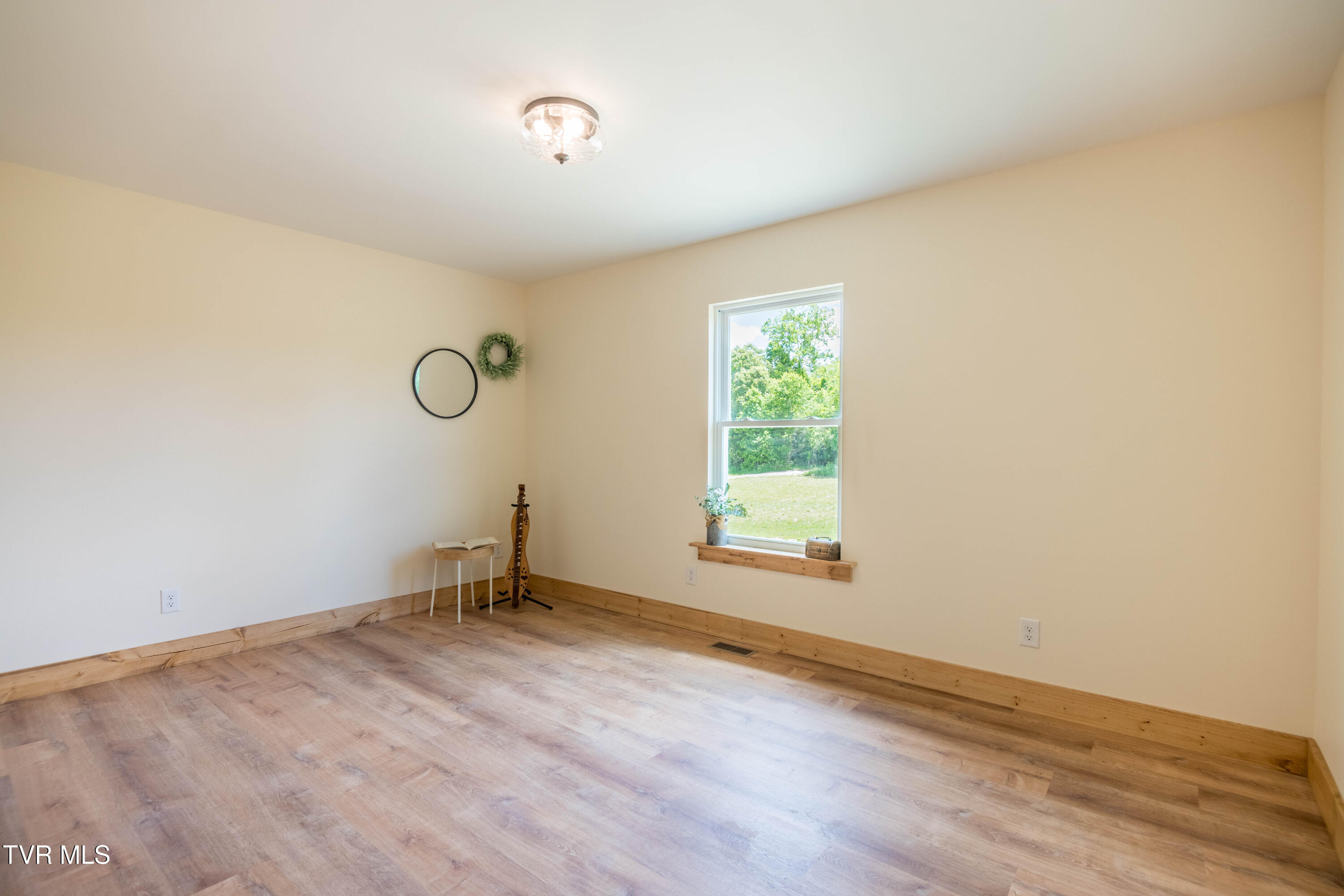 320 Deerwood Road Greeneville, TN 37743 - Photo 8 of 29 087A1339-HDR