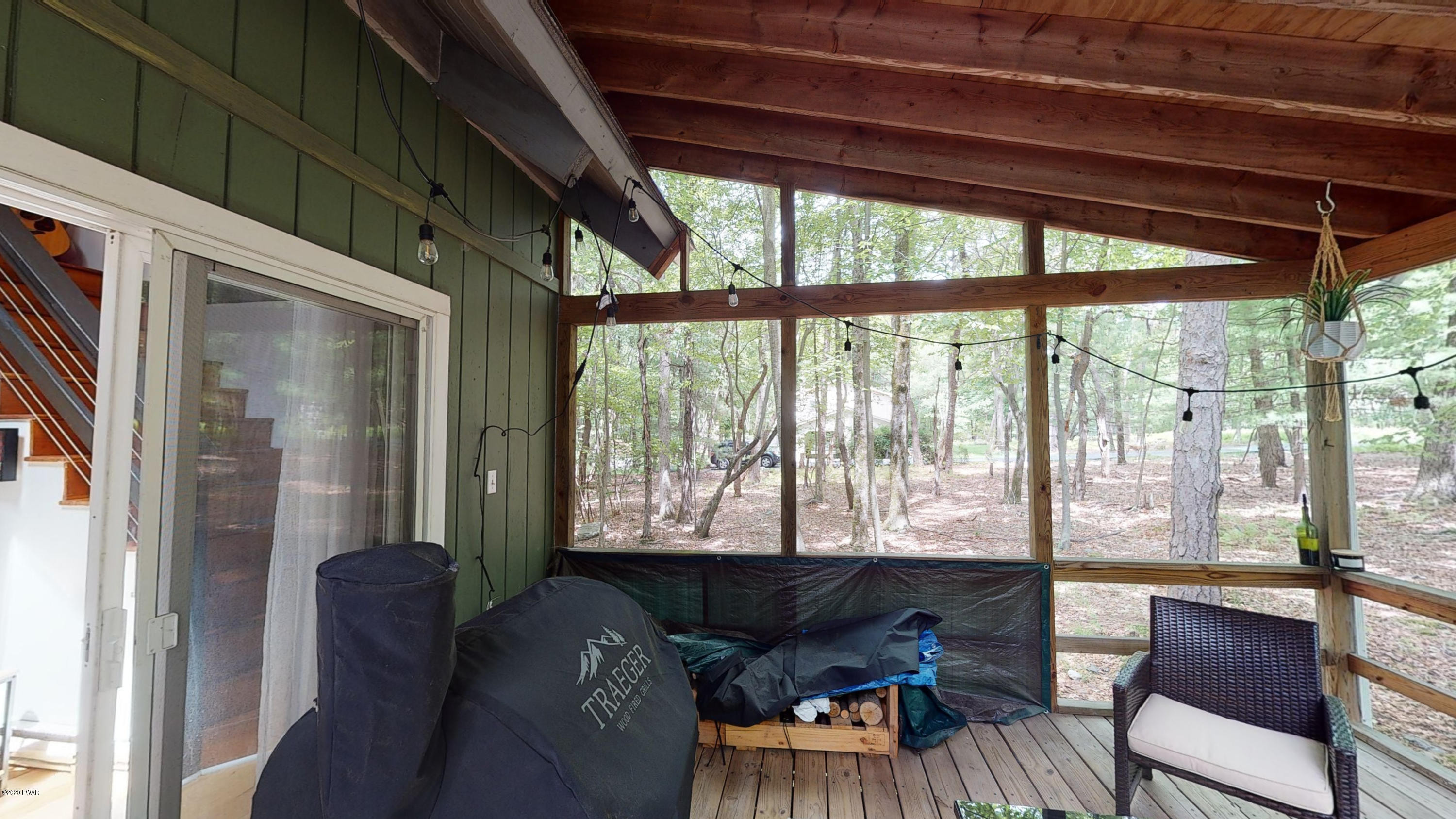 133 Squirrel Road Dingmans Ferry, PA 18328 - Photo 21 of 26