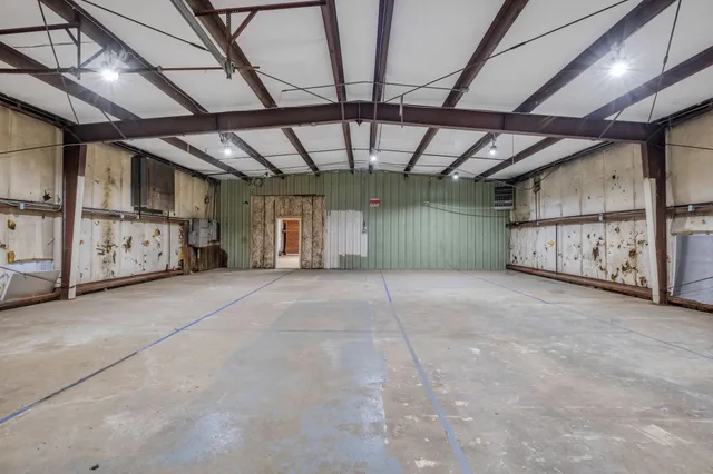 $1,400 | 1409 Buffalo Road, Unit A, Lawrenceburg, TN 38464