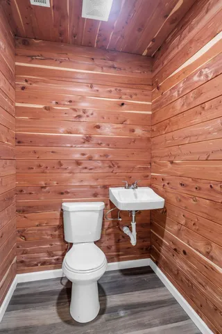 $1,400 | 1409 Buffalo Road, Unit A, Lawrenceburg, TN 38464